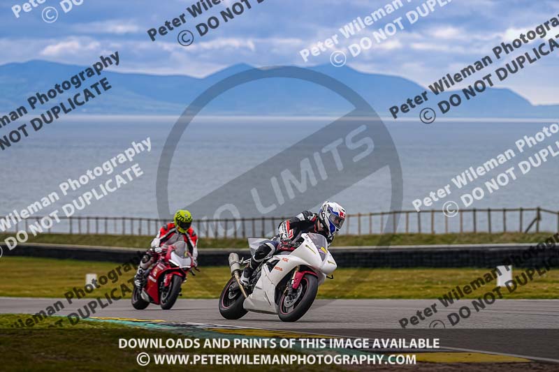 anglesey no limits trackday;anglesey photographs;anglesey trackday photographs;enduro digital images;event digital images;eventdigitalimages;no limits trackdays;peter wileman photography;racing digital images;trac mon;trackday digital images;trackday photos;ty croes